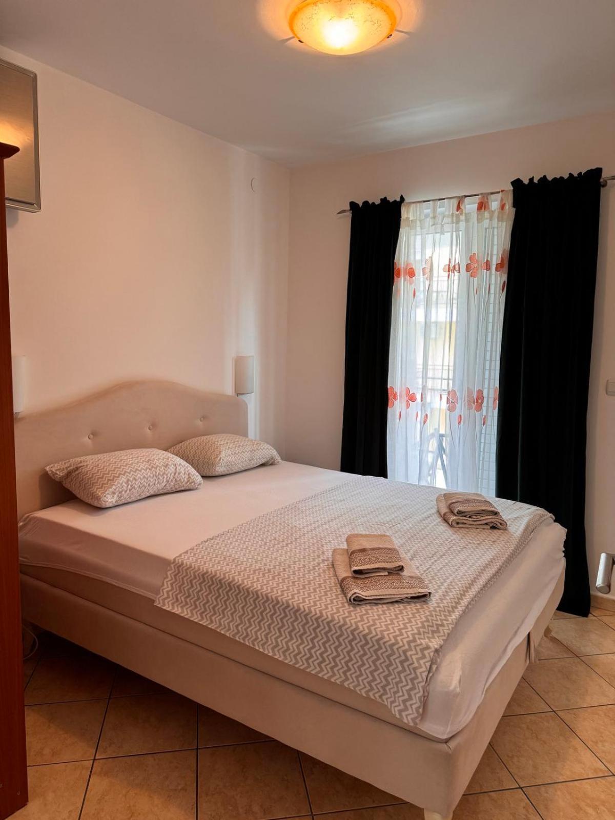 Portonoviprc Apartment Herceg Novi Bagian luar foto